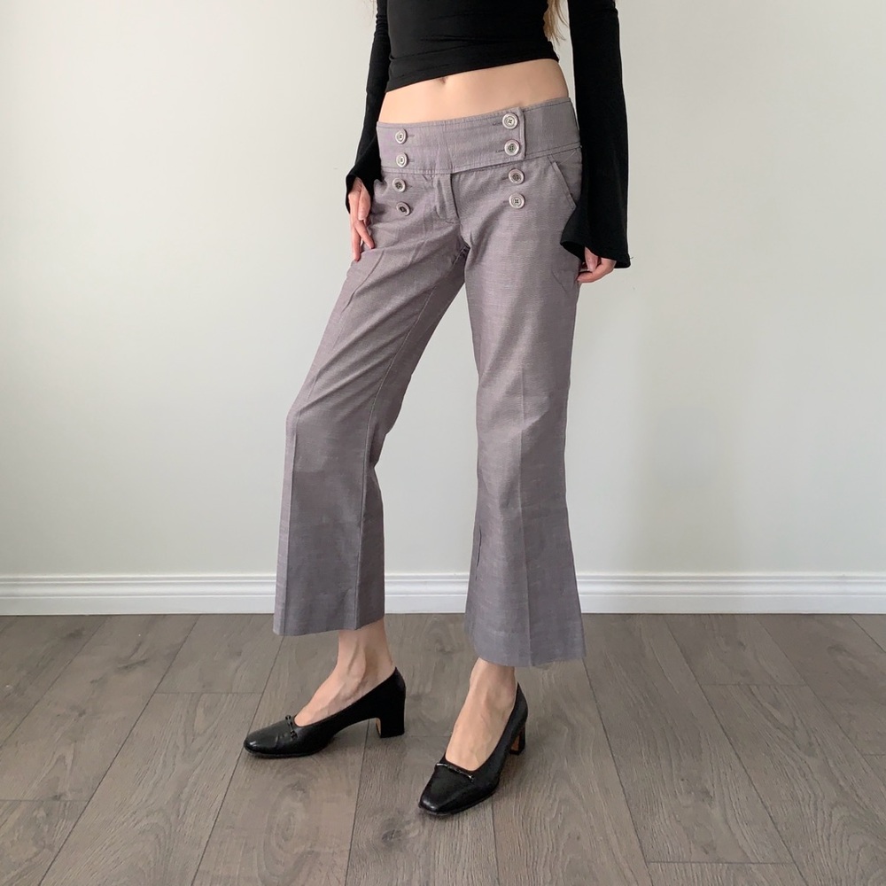 Guess multi button short trousers/capri